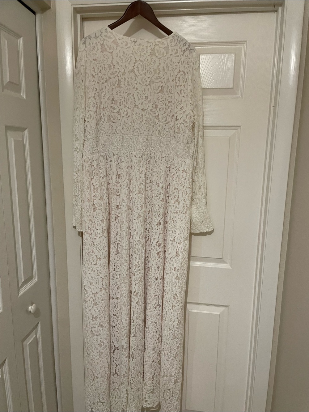Baltic Born 3X Ivory Lace Maxi Dress Boho Romantic Long Sleeve Plus Size - Picture 5 of 5